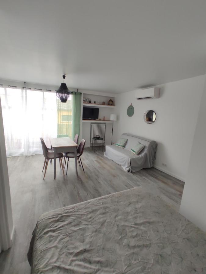 Logement climatisé proche remparts Avignon Extérieur photo